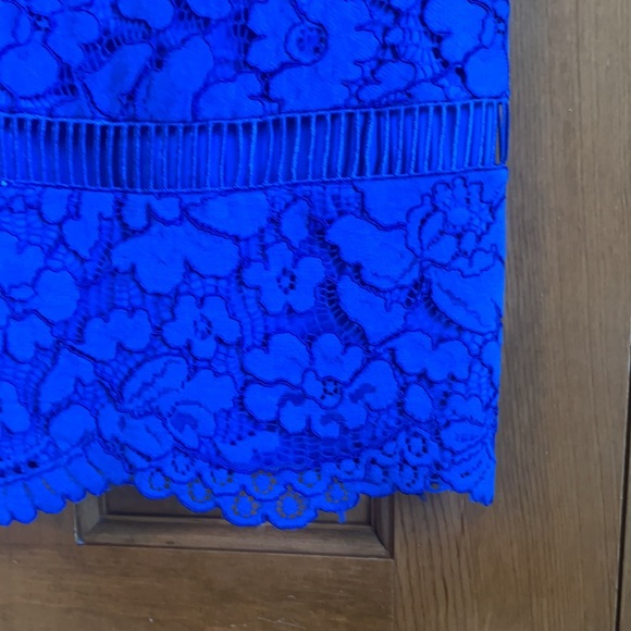 Vince Camino Royal Blue Cap Sleeve Lace Dress - Picture 2 of 6